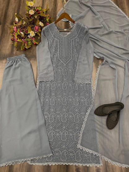 Thread Worked Shalwar