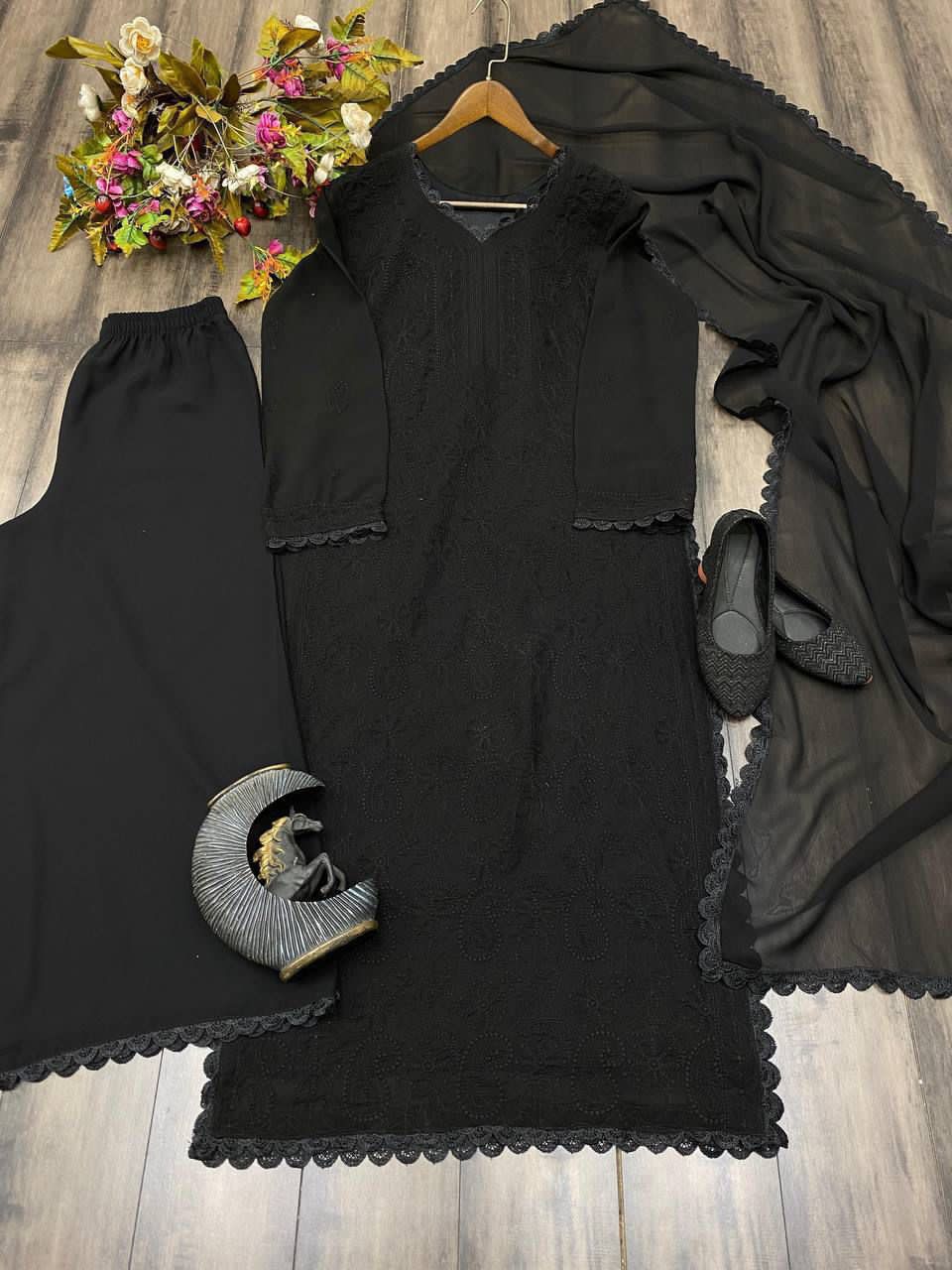 Thread Worked Shalwar